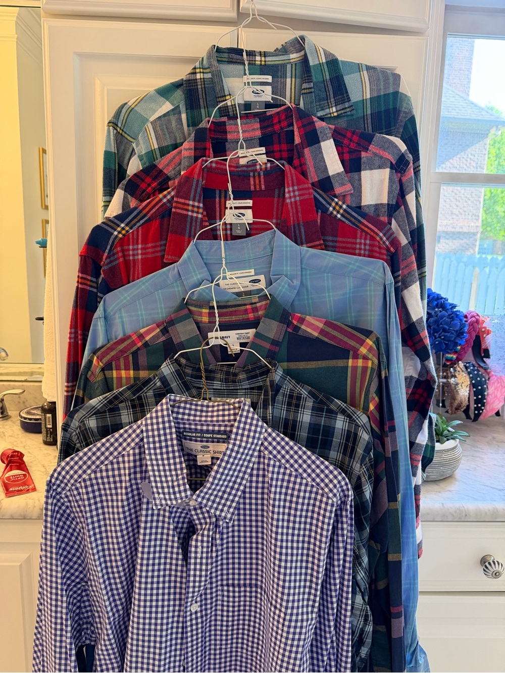 LOT of 7 Old Navy Men's Button-Down Shirt Lot - Blue, Red, Green Plaids